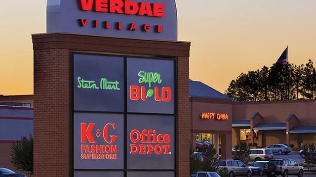 Verdae-Village | National Asset Services NAS Named Asset Management Company for Retail Center