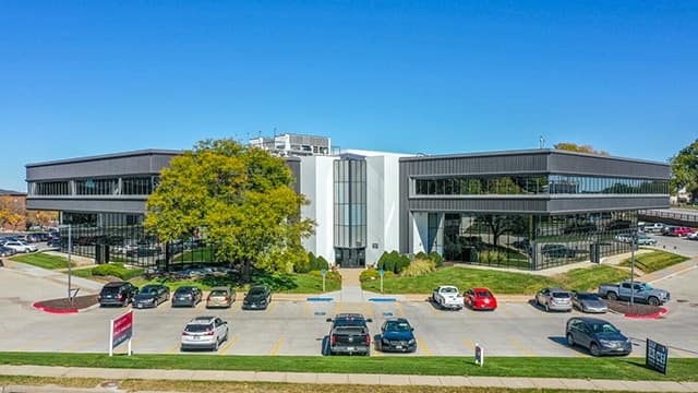 Embassy Plaza Omaha Nebraska